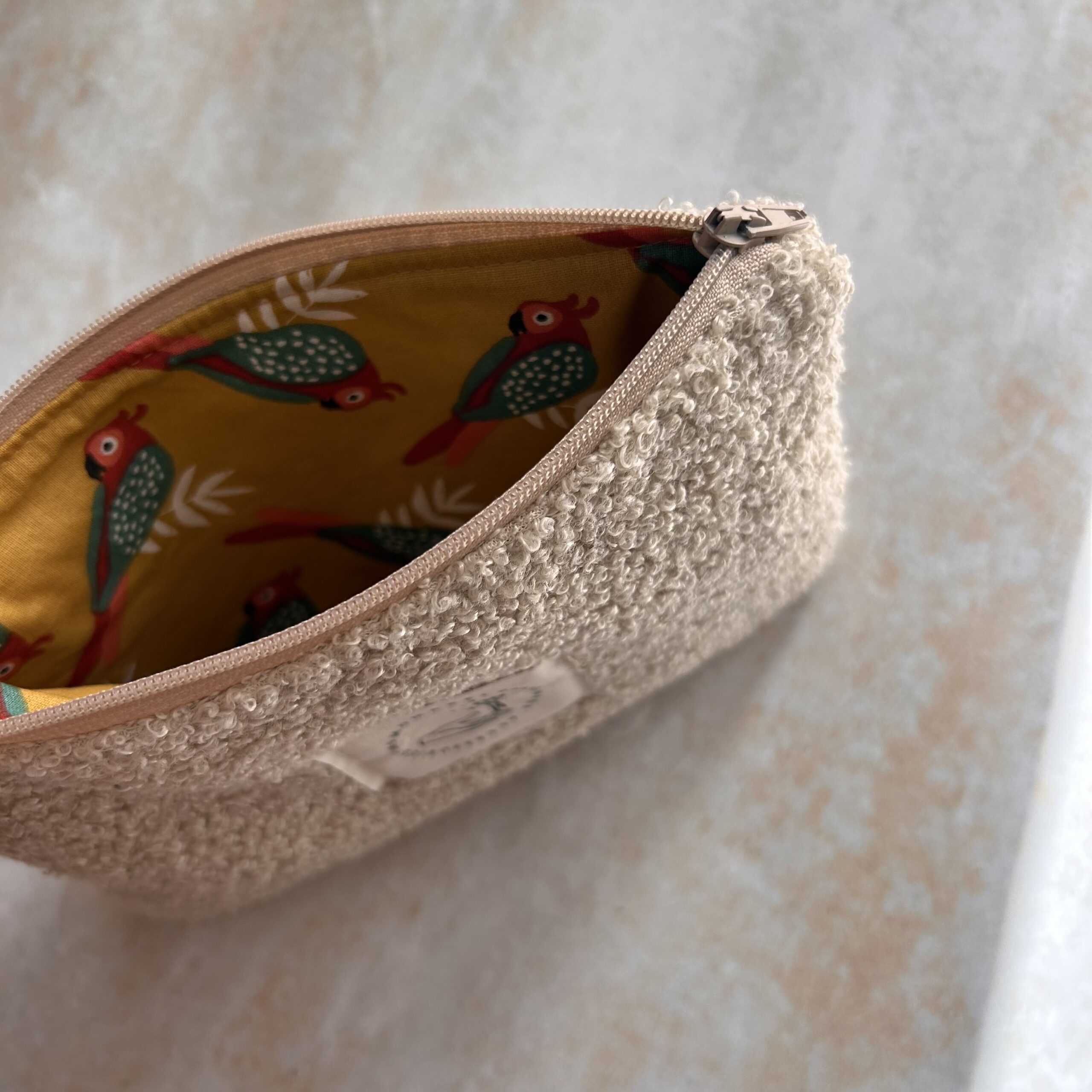 Organizerek średni papugi - obrazek 2