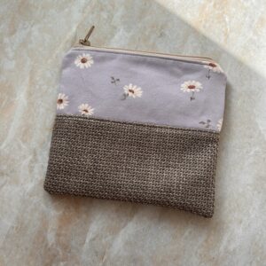 Organizerek średni stokrotki