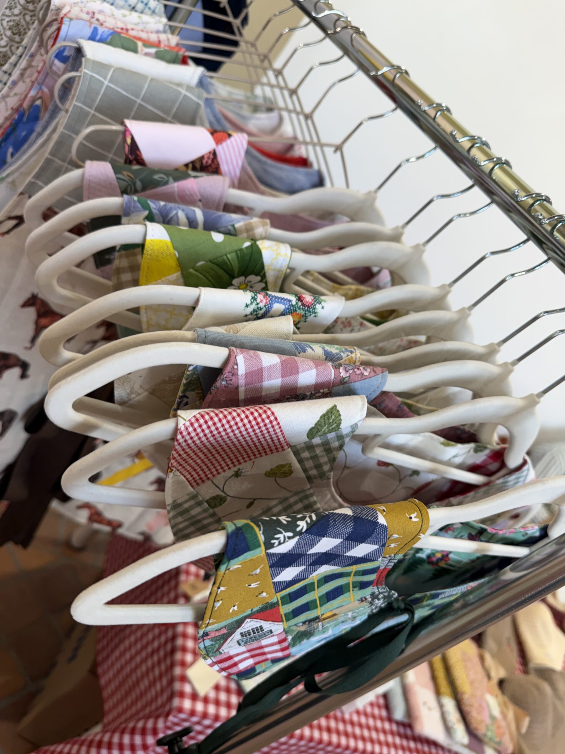 Kołnierzyk patchwork piwonie - obrazek 3